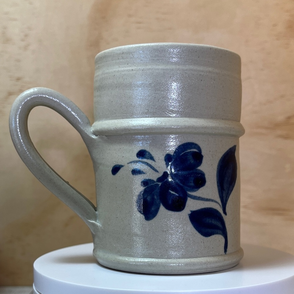 Vintage Williamsburg Salt Glazed Pottery Blue Floral Small Mug